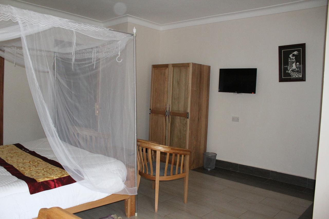 Cepha'S Inn Kabale Екстер'єр фото