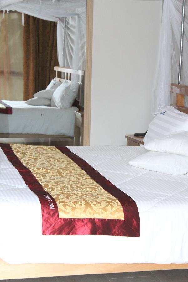 Cepha'S Inn Kabale Екстер'єр фото
