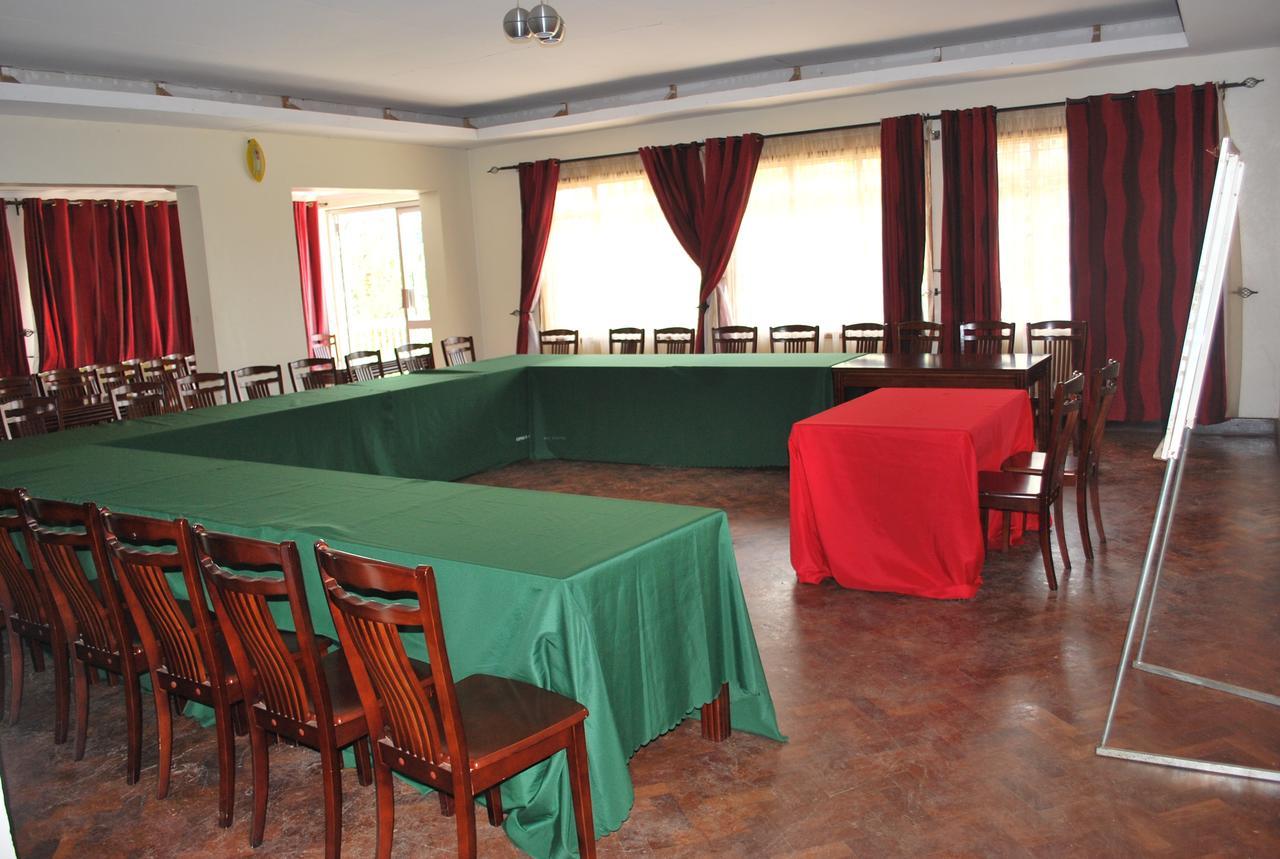 Cepha'S Inn Kabale Екстер'єр фото