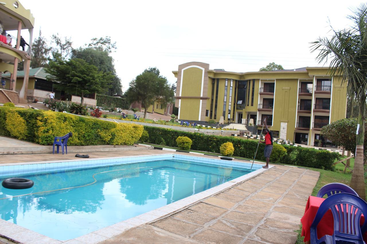 Cepha'S Inn Kabale Екстер'єр фото