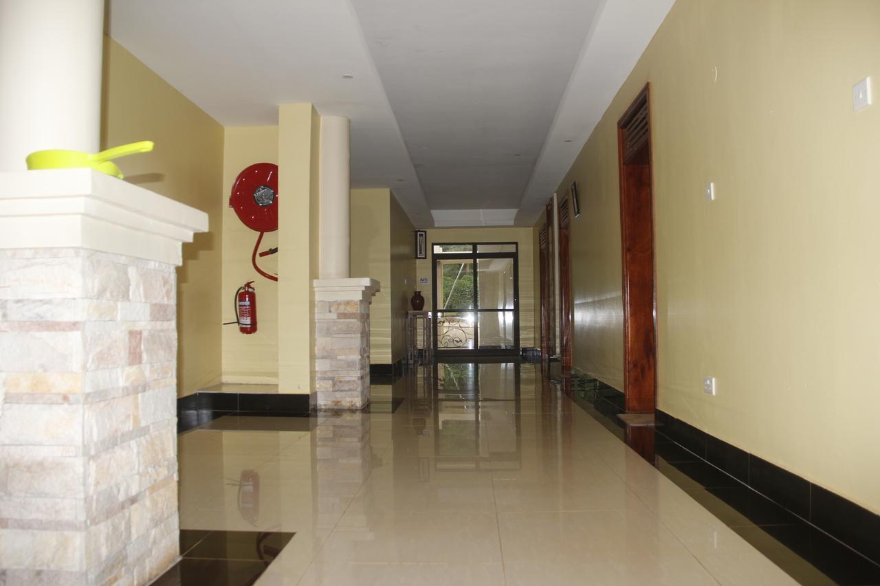Cepha'S Inn Kabale Екстер'єр фото
